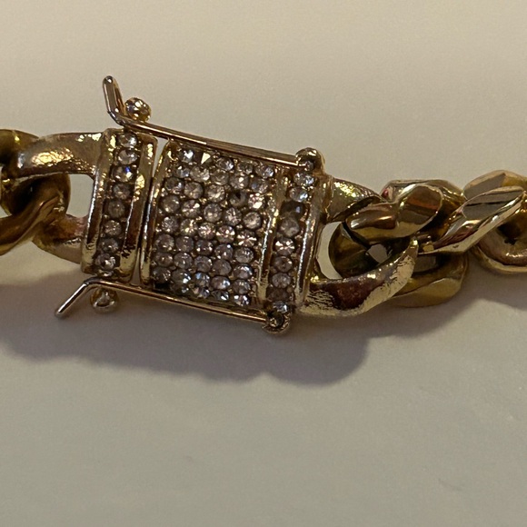 Stunning 14k solid gold big chain Cuban link with diamond clasp 💯 - Picture 7 of 17